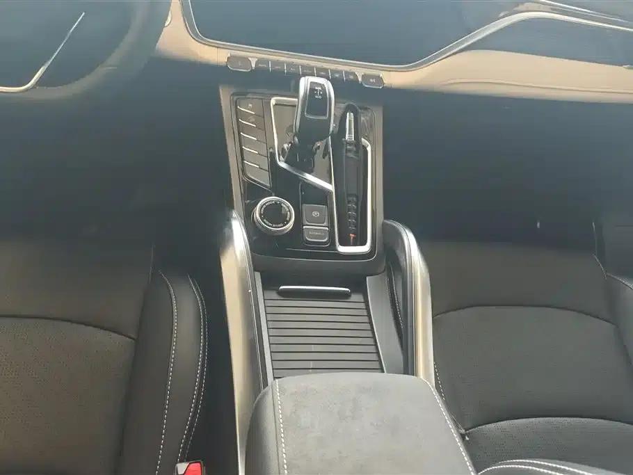 Geely Boyue 2022 Model Boyue X 1.8TD DCT Smart Edition — миниатюра 16
