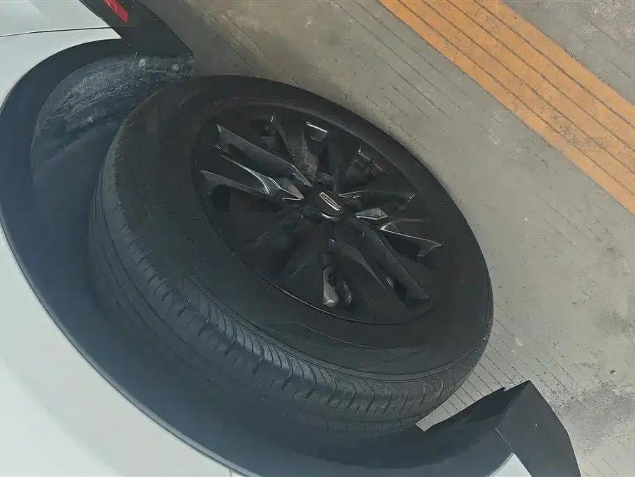 Geely Boyue 2022 Model Boyue X 1.8TD DCT Smart Edition — миниатюра 6