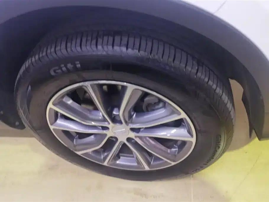 Geely Boyue 2018 1.8TD Automatic 2WD Intelligent Connected 4G Edition — миниатюра 6