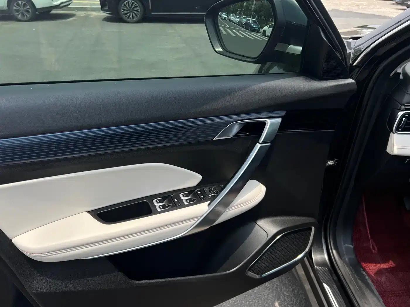 Geely Boyue 2022 Model Boyue X 1.8TD DCT Smart Edition — миниатюра 8