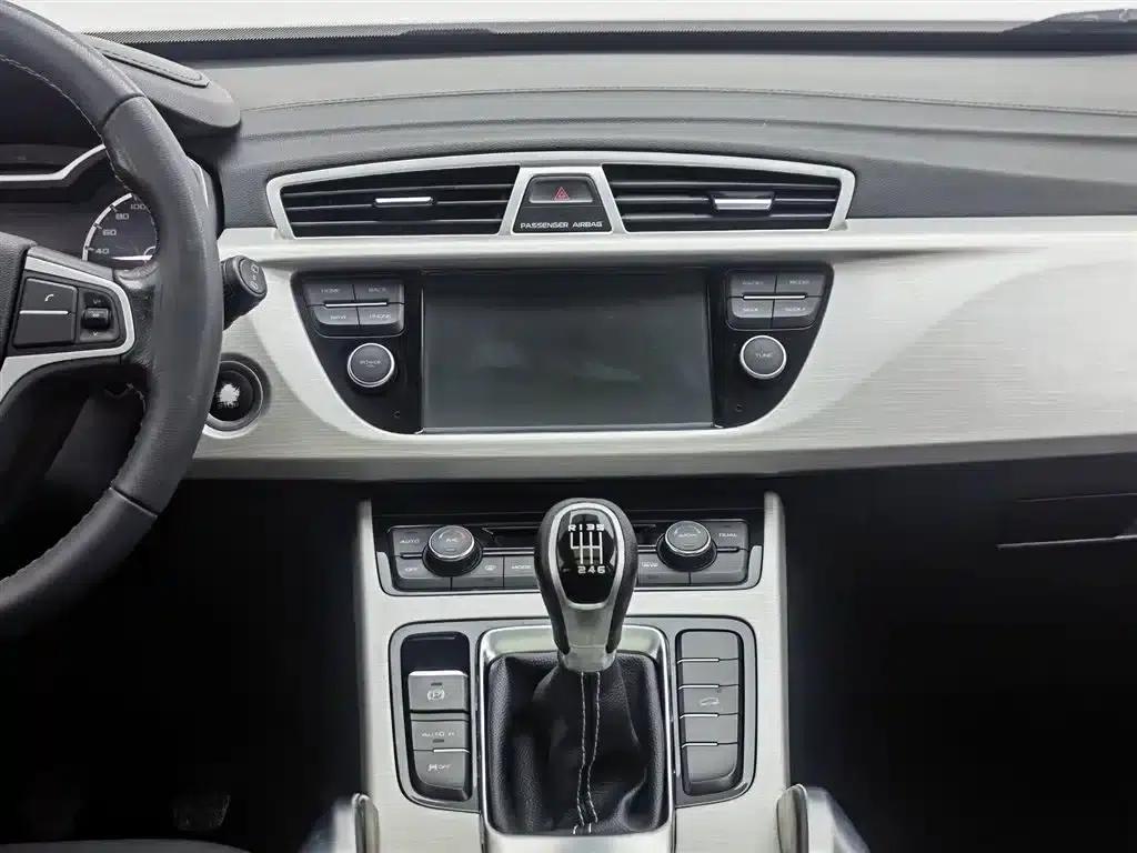 Geely Boyue 2018 1.8TD Manual 2WD Smart Edition — миниатюра 12