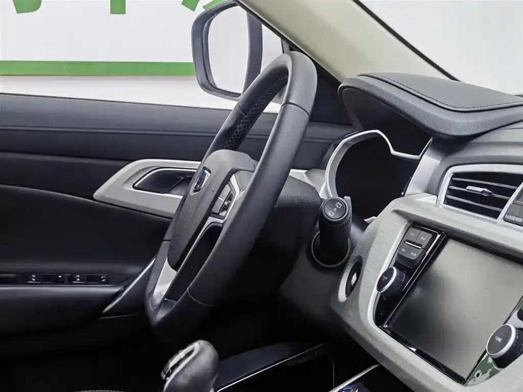 Geely Boyue 2018 1.8TD Manual 2WD Smart Edition — миниатюра 22