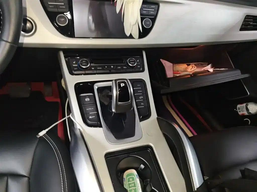 Geely Boyue 2020 1.8TD DCT 2WD Intelligent Connected 4G Edition — миниатюра 13