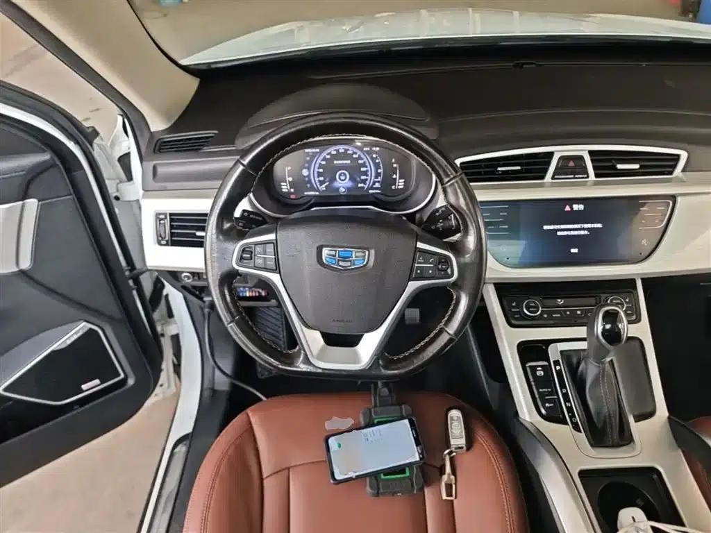 Geely Boyue 2018 1.8TD Automatic AWD Smart Supreme 4G Connected Edition — миниатюра 11