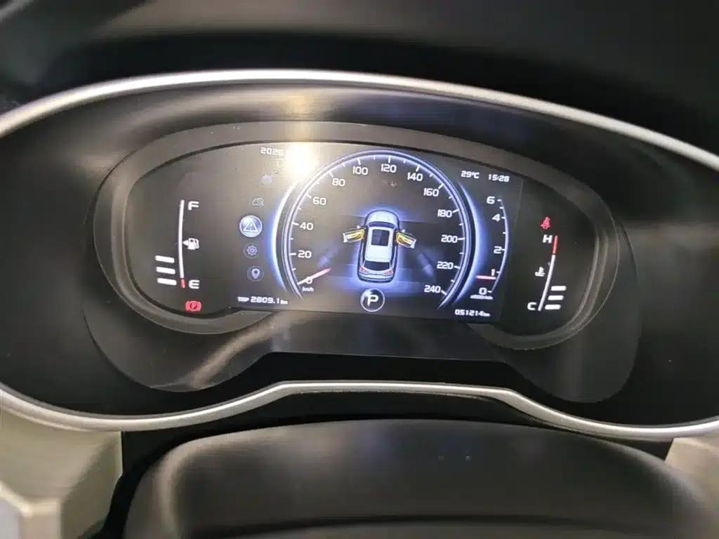 Geely Boyue 2018 1.8TD Automatic AWD Smart Supreme 4G Connected Edition — миниатюра 12