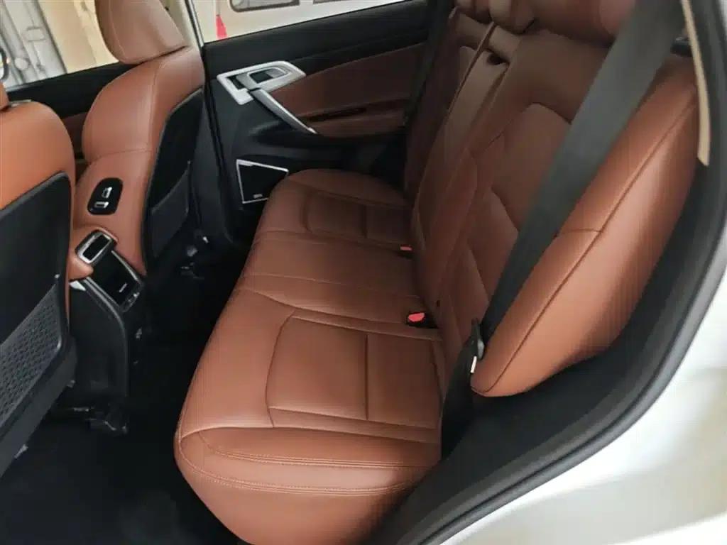 Geely Boyue 2018 1.8TD Automatic AWD Smart Supreme 4G Connected Edition — миниатюра 17