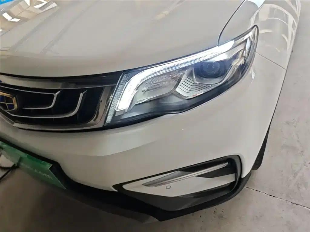 Geely Boyue 2018 1.8TD Automatic AWD Smart Supreme 4G Connected Edition — миниатюра 24