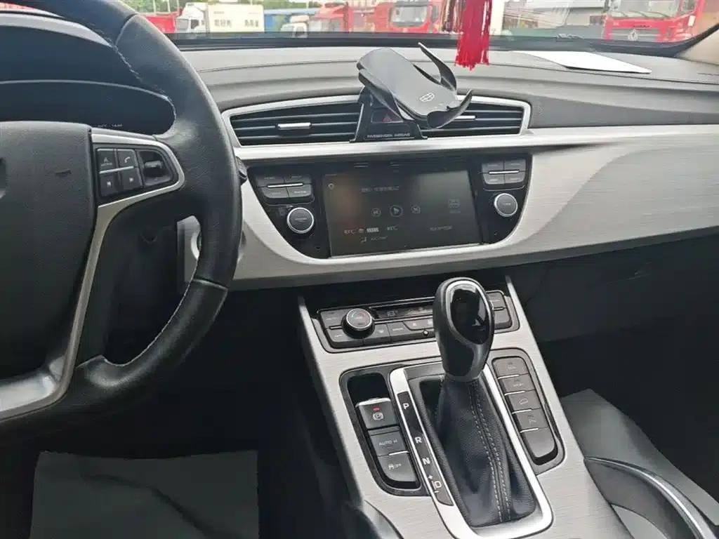 Geely Boyue 2016 1.8TD Automatic Intelligent Connectivity Model — миниатюра 13