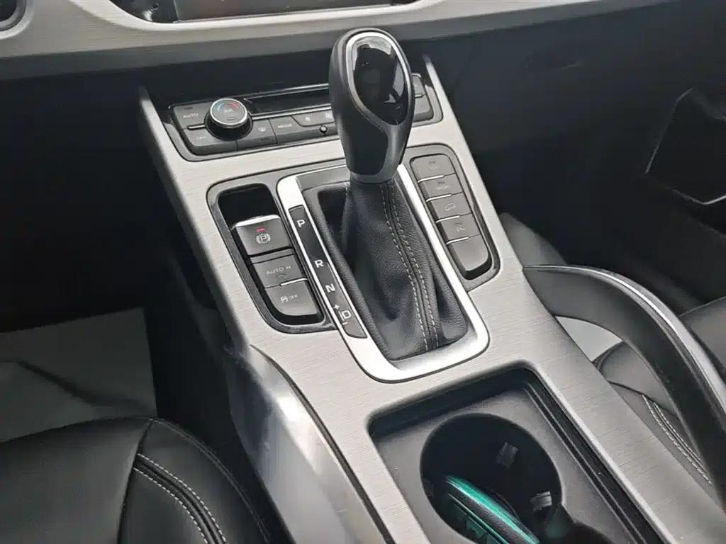 Geely Boyue 2016 1.8TD Automatic Intelligent Connectivity Model — миниатюра 14