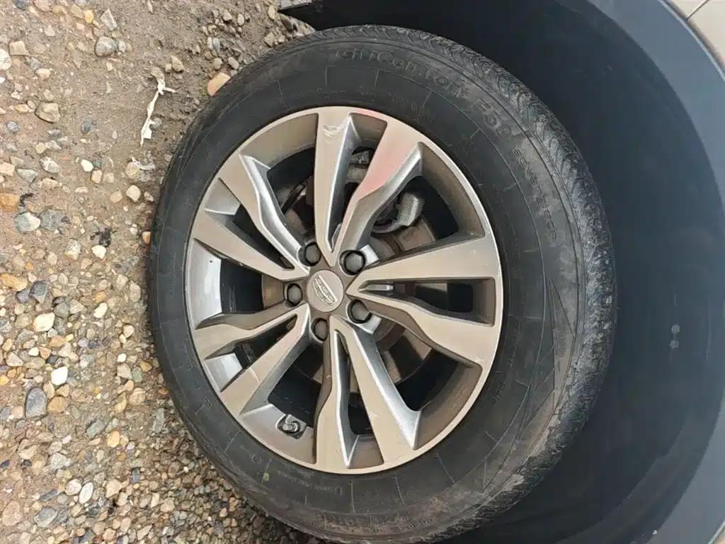 Geely Boyue 2016 1.8TD Automatic Intelligent Connectivity Model — миниатюра 23