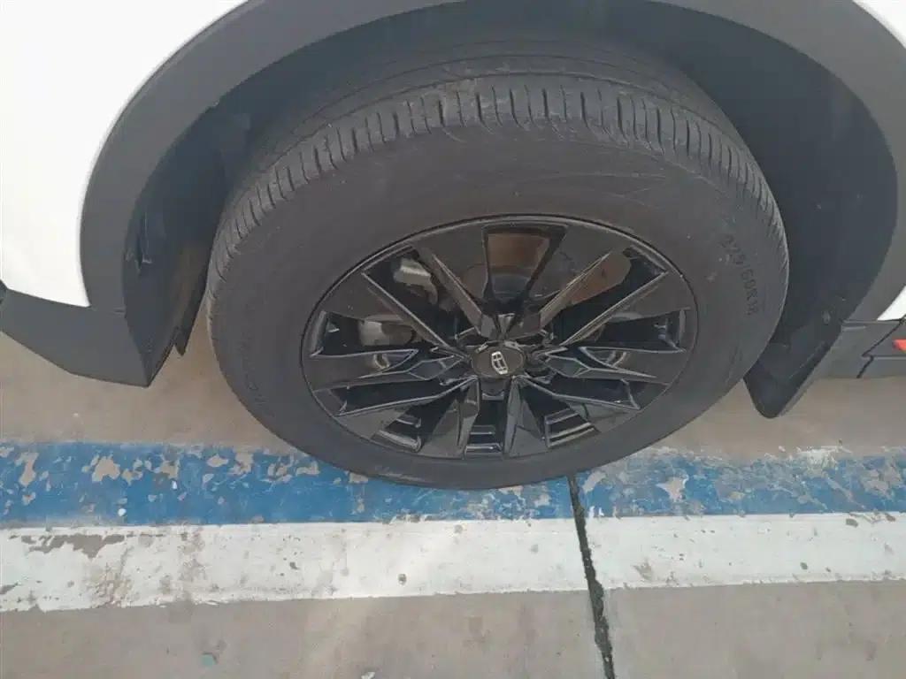 Geely Boyue 2022 Model Boyue X 1.8TD DCT Smart Edition — миниатюра 23