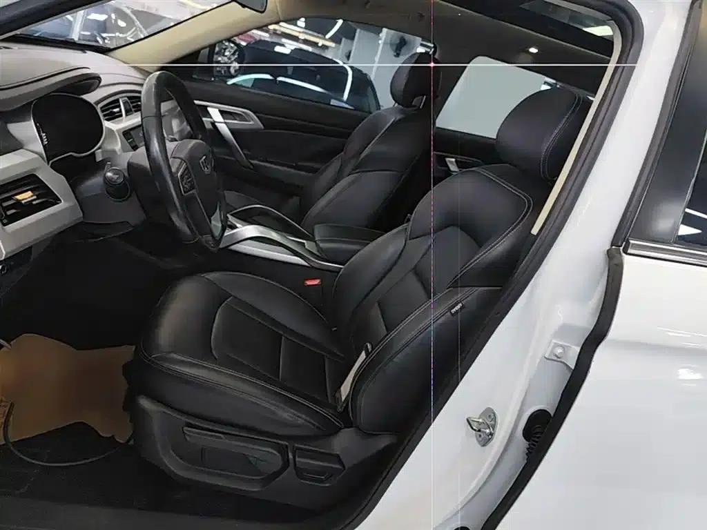 Geely Boyue 2016 1.8TD Automatic Intelligent Connectivity Model — миниатюра 14