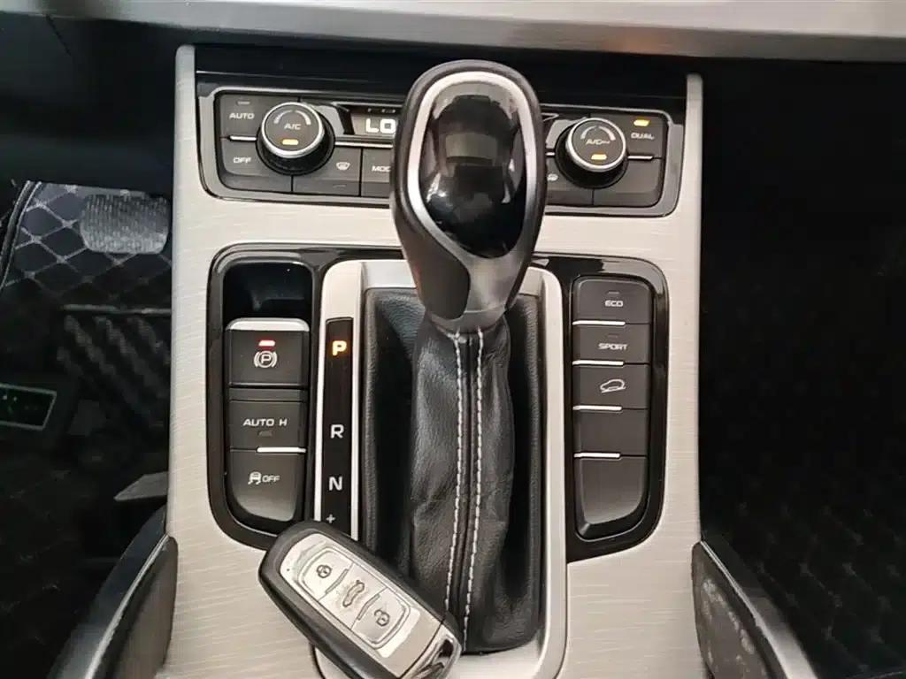 Geely Boyue 2018 1.8TD Automatic 2WD Smart Edition — миниатюра 14