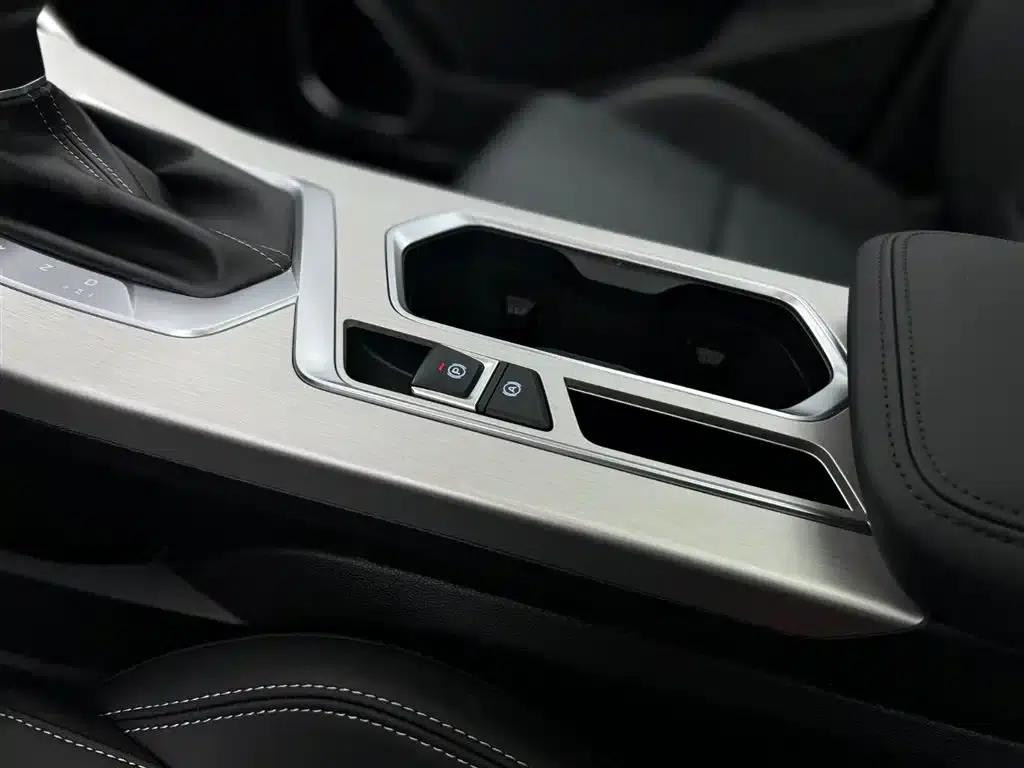 Geely Binyue 2025 1.5L CVT Super Power — миниатюра 21