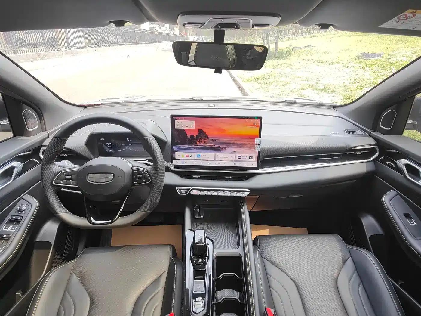Geely Binyue 2025 Model Binyue L 1.5TD DCT Star Diamond — миниатюра 13
