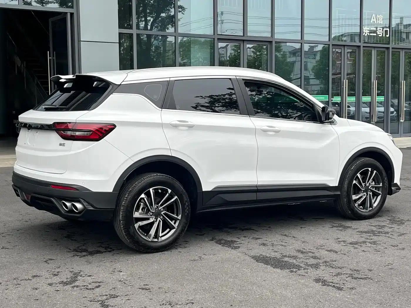Geely Binyue 2023 1.5T DCT Platinum Edition — миниатюра 13
