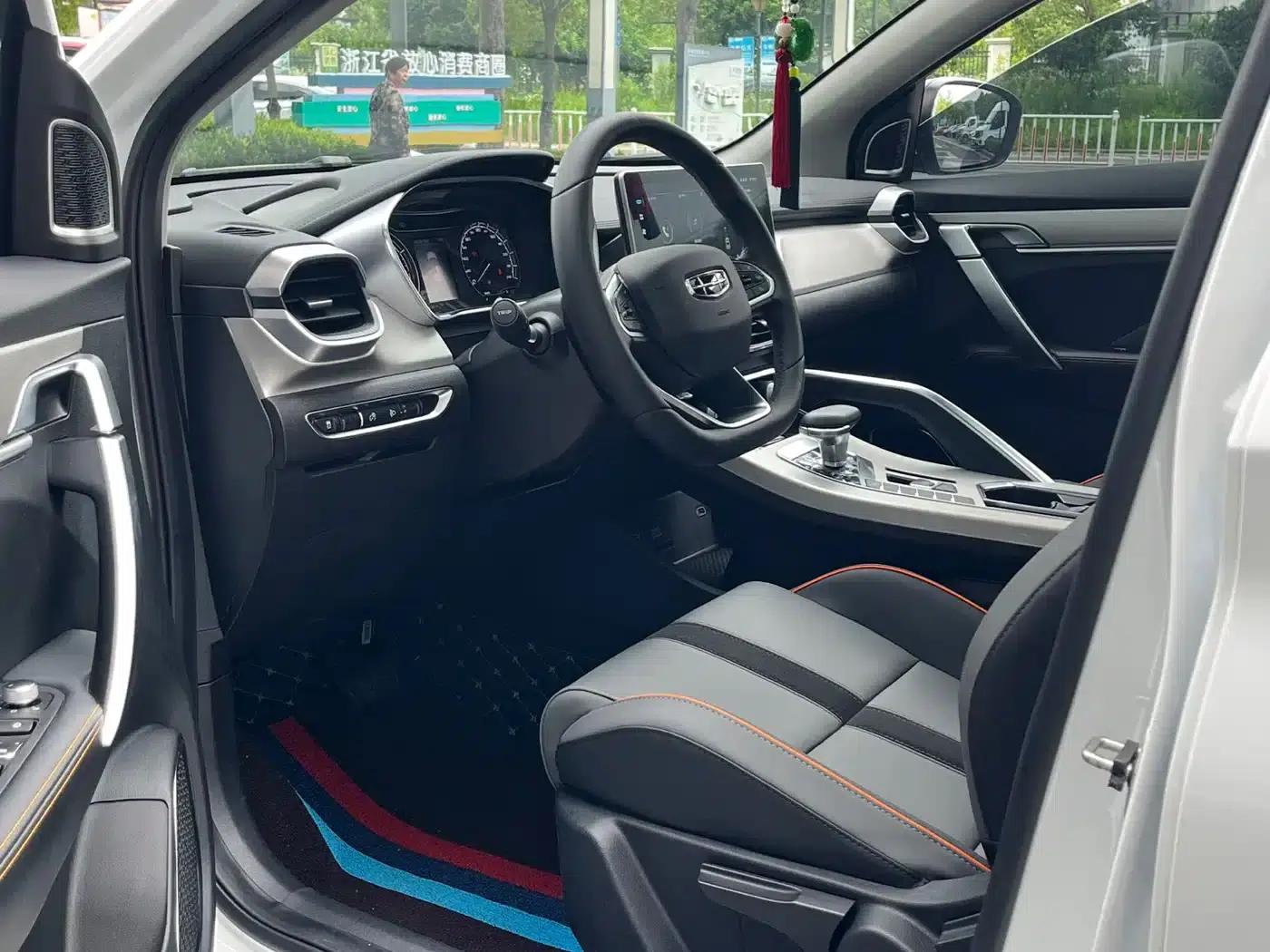 Geely Binyue 2023 1.5T DCT Platinum Edition — миниатюра 5