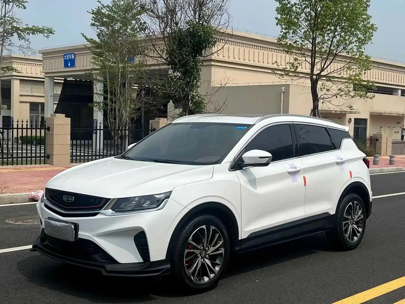 Geely Binyue 2020 PRO 260T DCT Light Knight BSG — миниатюра 1