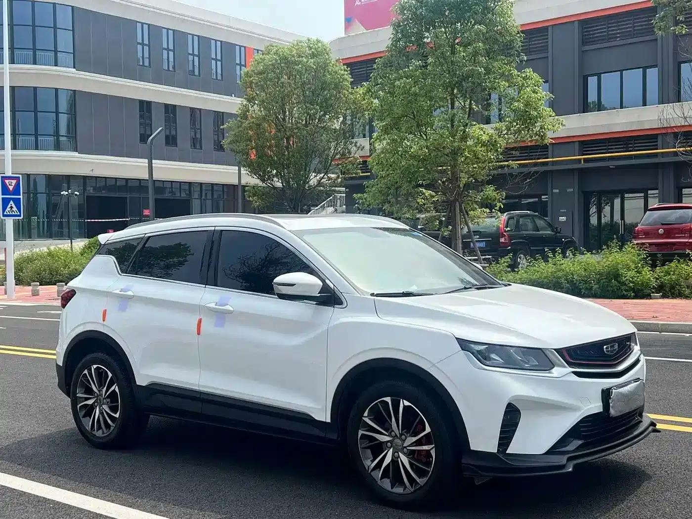 Geely Binyue 2020 PRO 260T DCT Light Knight BSG — миниатюра 3