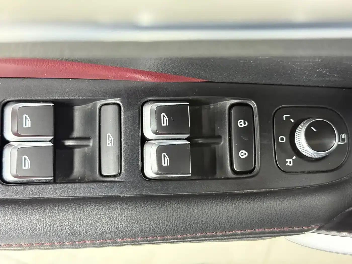 Geely Binyue 2021 1.4T DCT Platinum Edition — миниатюра 15