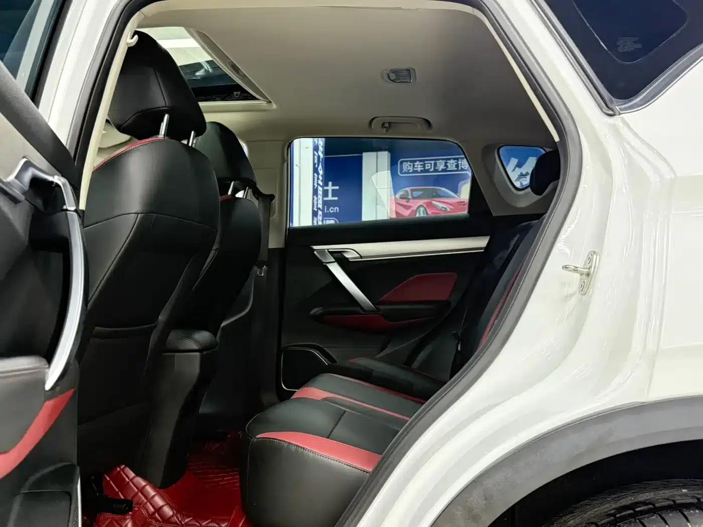 Geely Binyue 2021 1.4T DCT Platinum Edition — миниатюра 17