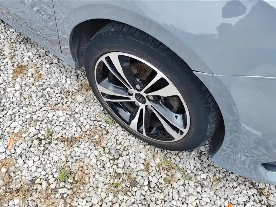 Geely Binrui 2019 200T DCT Binzhi Edition — миниатюра 6