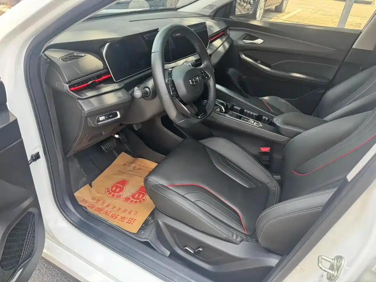 Binrui 2022 Model Binrui COOL 1.5T DCT Electric Edition — миниатюра 7