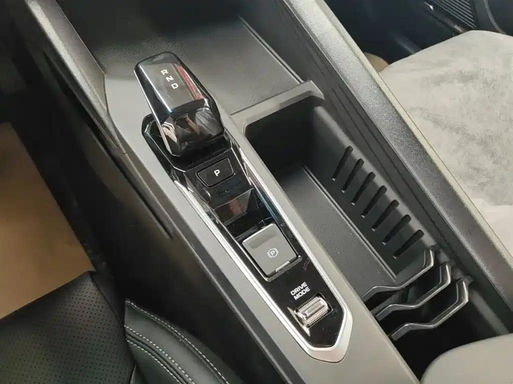Binrui 2024 Model Binrui COOL 1.5T DCT Dragon Edition — миниатюра 14