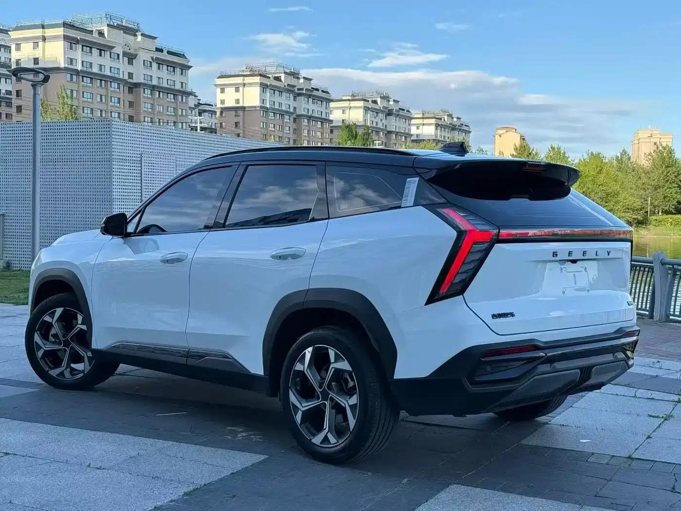 Geely Boyue L 2024 1.5TD DCT Premium Edition — миниатюра 7