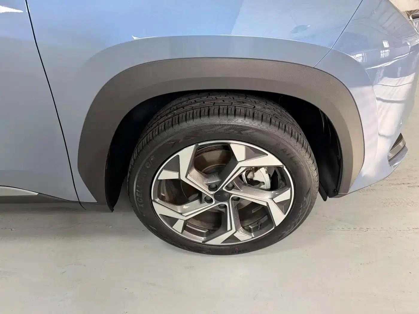 Geely Boyue L 2023 1.5TD DCT Premium Edition — миниатюра 18