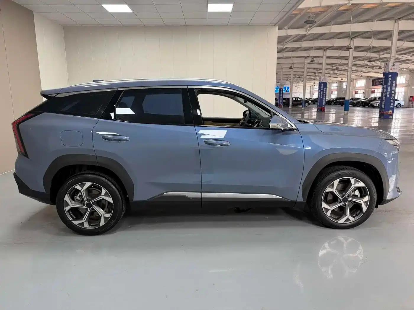 Geely Boyue L 2023 1.5TD DCT Premium Edition — миниатюра 8