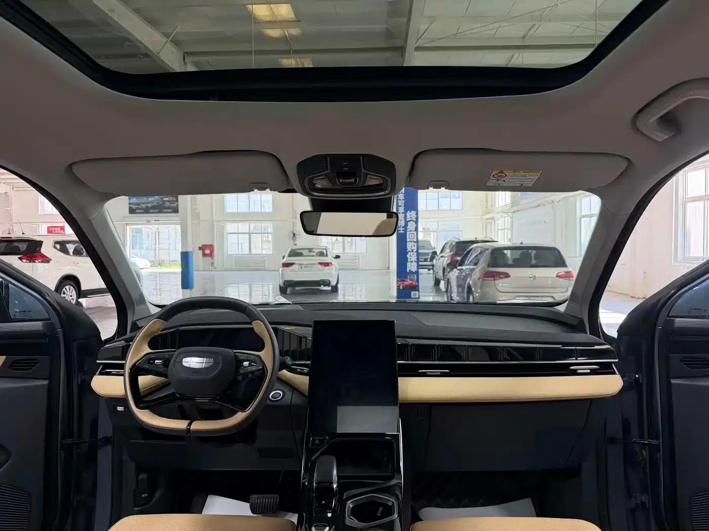 Geely Boyue L 2023 1.5TD DCT Premium Edition — миниатюра 9