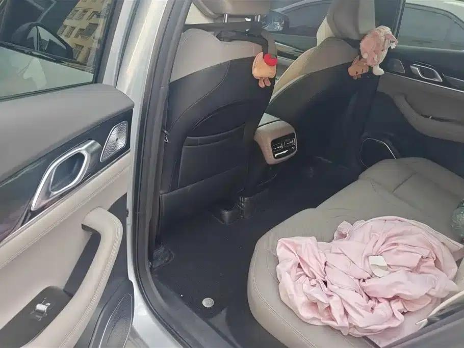 Geely Boyue L 2025 Fourth Generation 1.5TD DCT (Mountain and River) — миниатюра 11