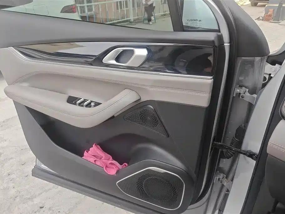 Geely Boyue L 2025 Fourth Generation 1.5TD DCT (Mountain and River) — миниатюра 7
