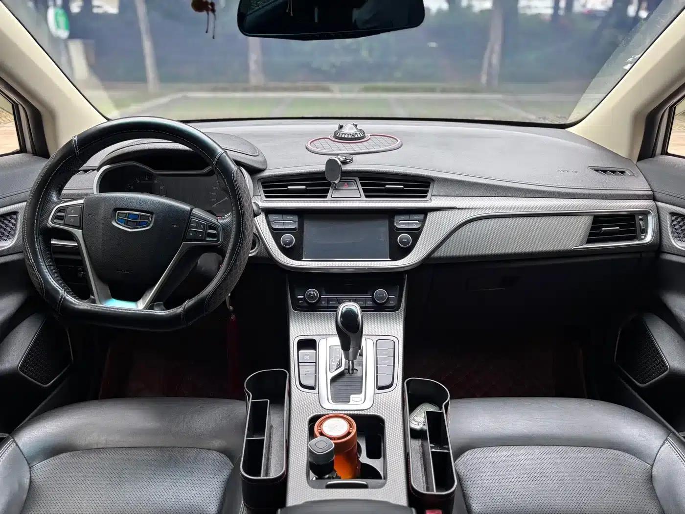 Geely GS 2018 Sport Edition 1.4T Automatic Leading Model — миниатюра 13