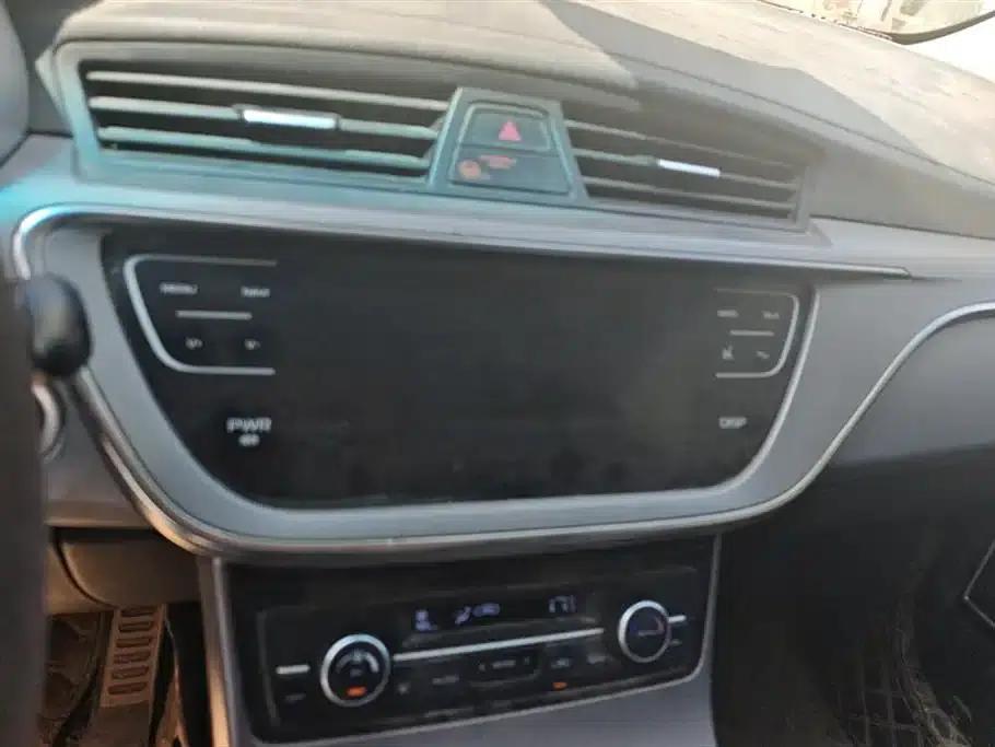 Geely GS 2018 Sport Edition 1.8L Automatic Premium Model — миниатюра 13