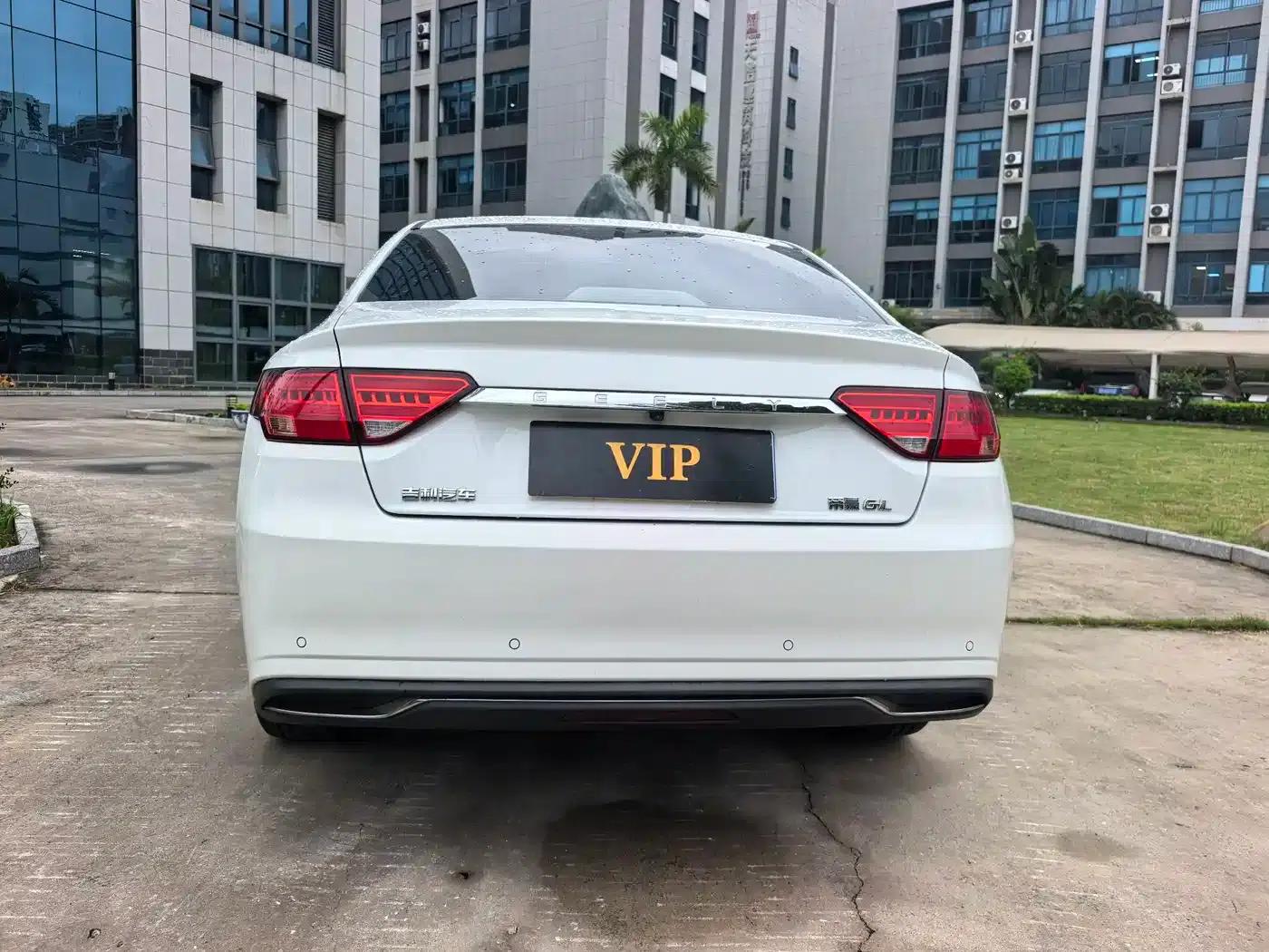 Geely Emgrand GL 2020 1.4T CVT Luxury Edition — миниатюра 11