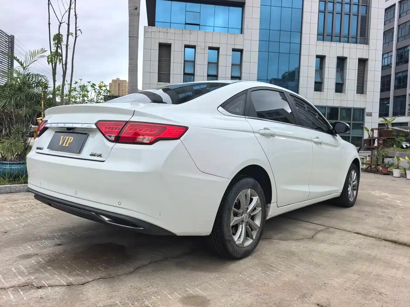 Geely Emgrand GL 2020 1.4T CVT Luxury Edition — миниатюра 12