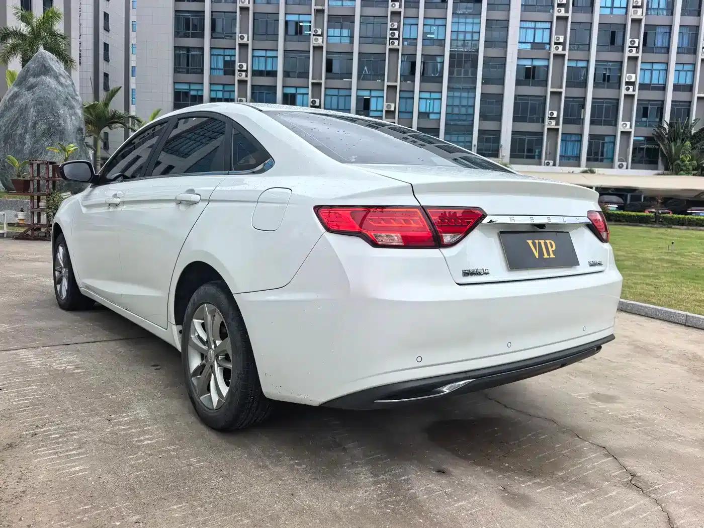 Geely Emgrand GL 2020 1.4T CVT Luxury Edition — миниатюра 10