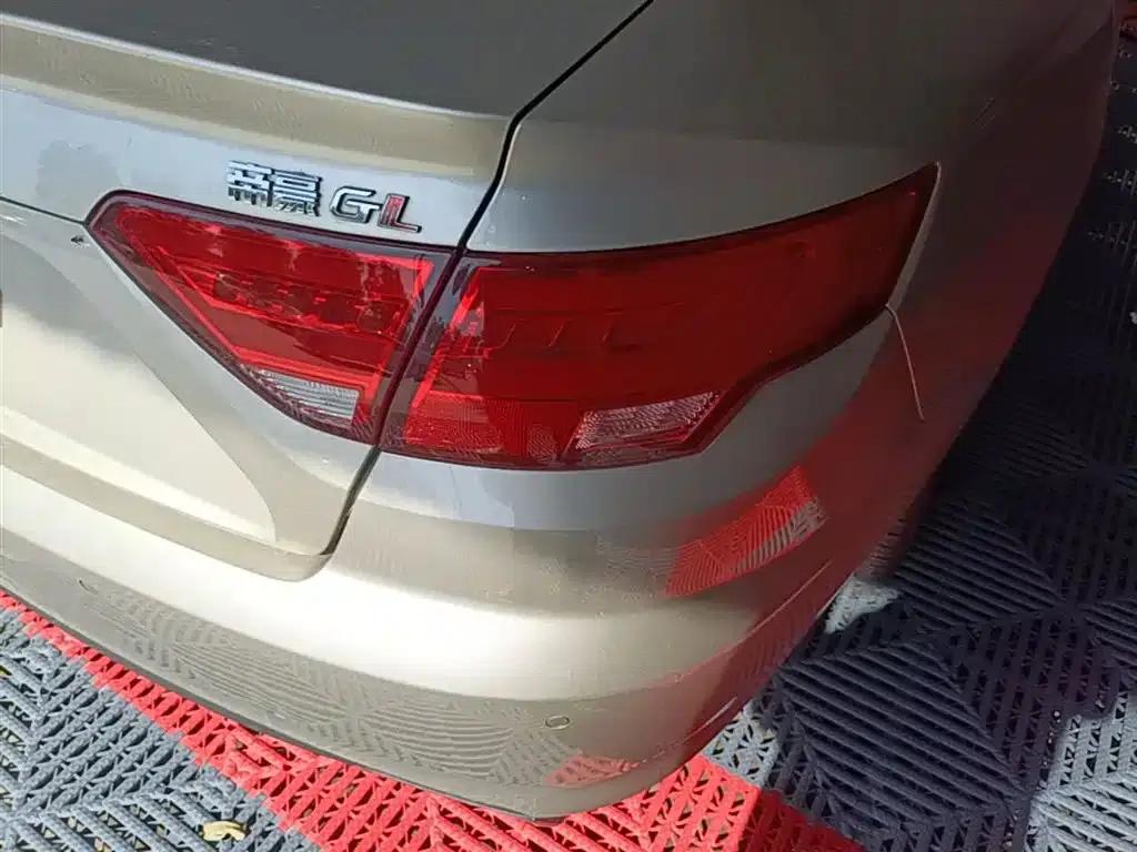 Geely Emgrand GL 2017 1.8L Manual Elite — миниатюра 8