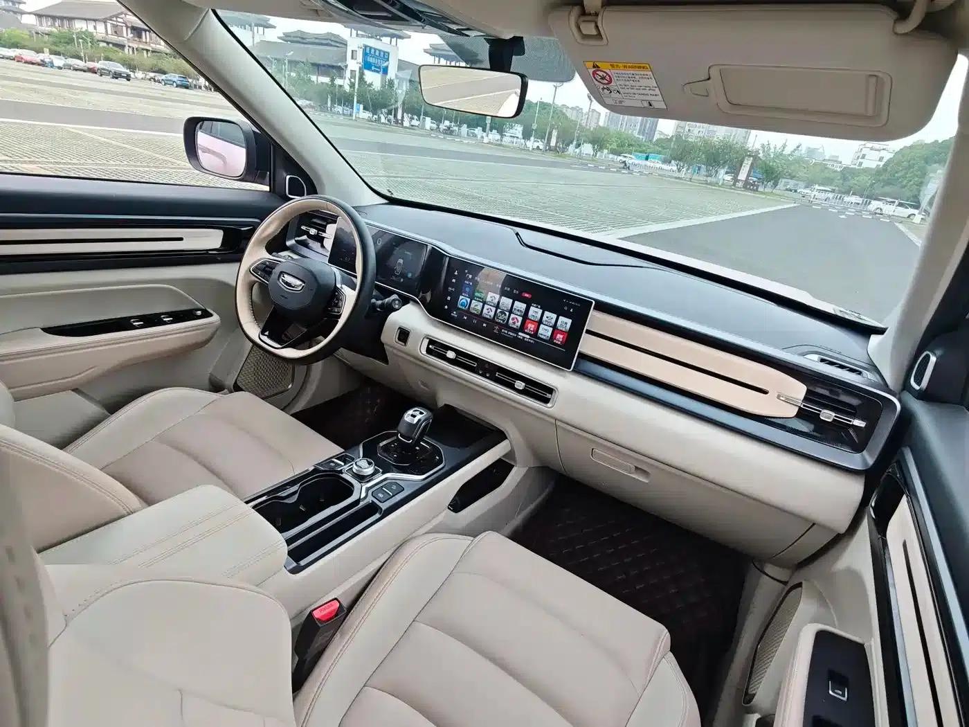 Geely ICON 2023 1.5TD Chocolate Premium Edition — миниатюра 9