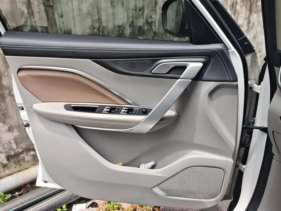 Jiaji New Energy 2021 ePro 1.5TD PHEV Enjoy Edition — миниатюра 7