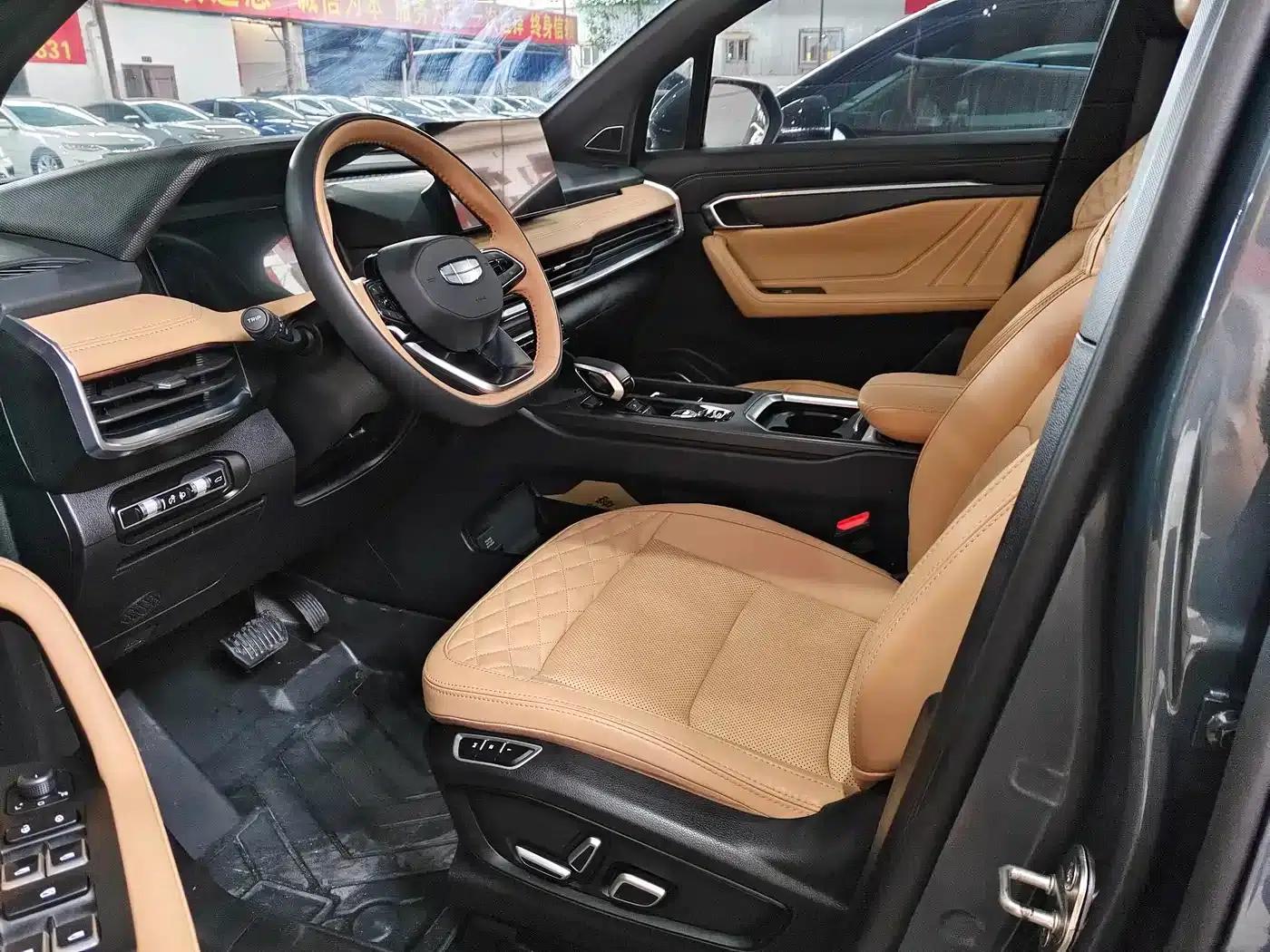 Geely Haoyue L 2023 2.0T DCT Flagship Edition — миниатюра 4