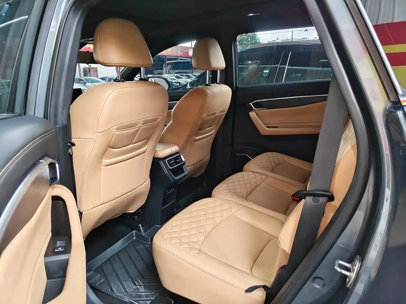 Geely Haoyue L 2023 2.0T DCT Flagship Edition — миниатюра 6