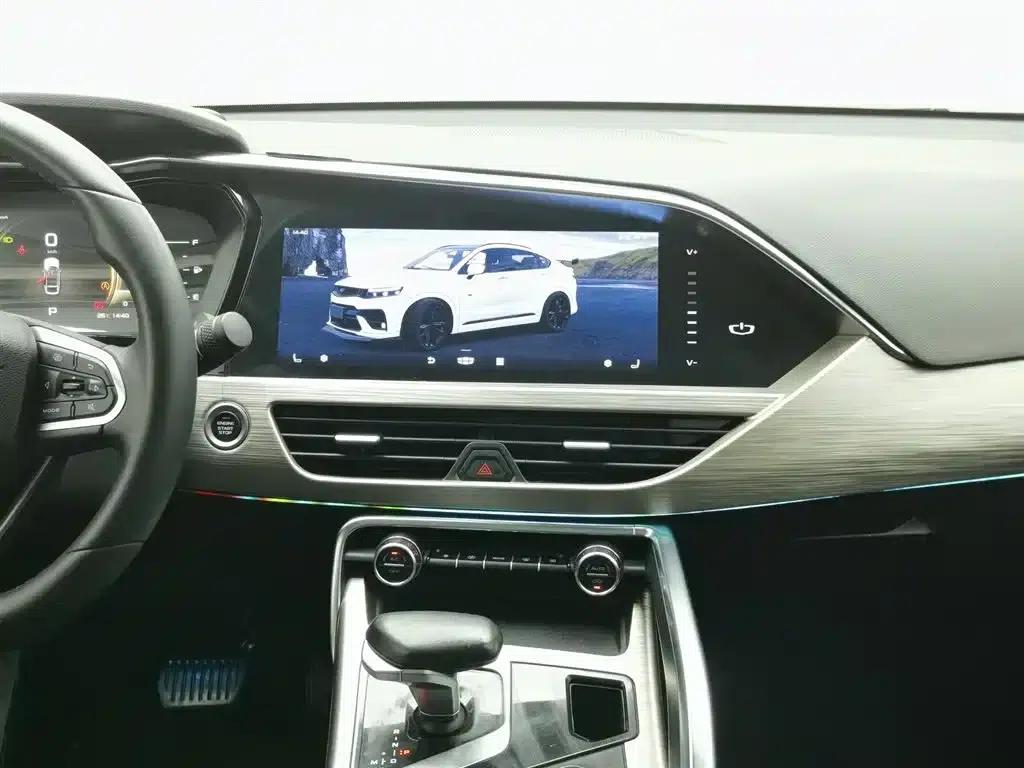 Geely Xingyue 2019 300T Explorer — миниатюра 12