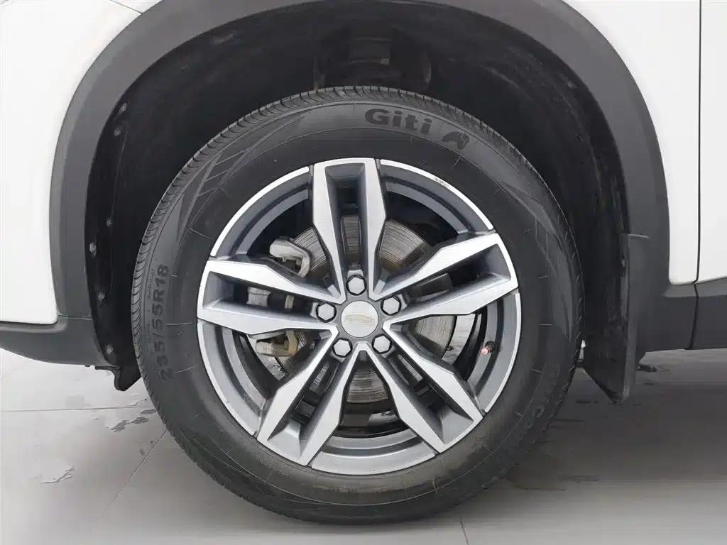 Geely Xingyue 2019 300T Explorer — миниатюра 17