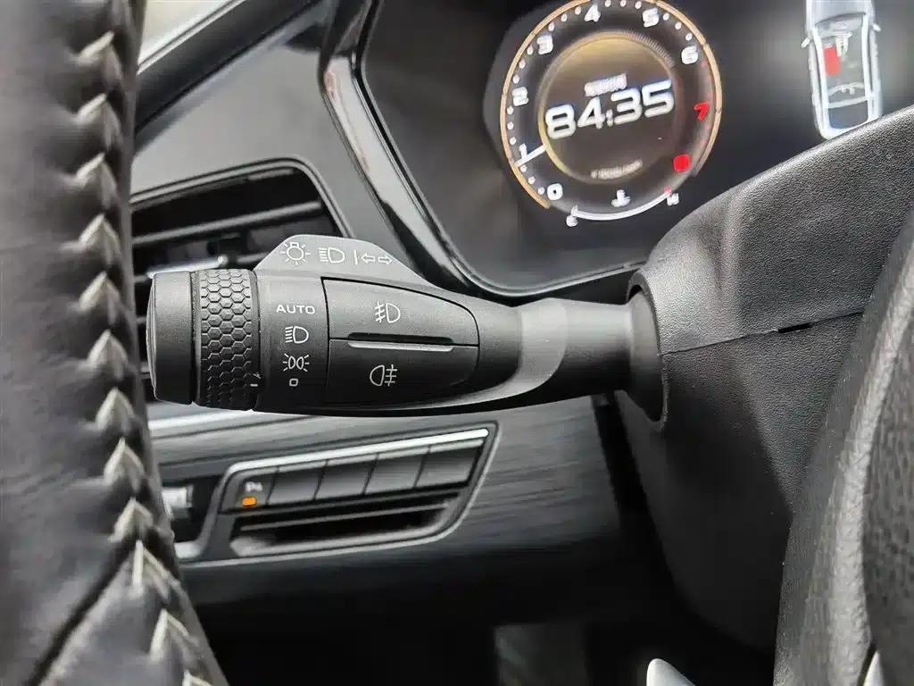 Geely Xingyue 2020 350T Phantom Knight Edition AWD — миниатюра 21