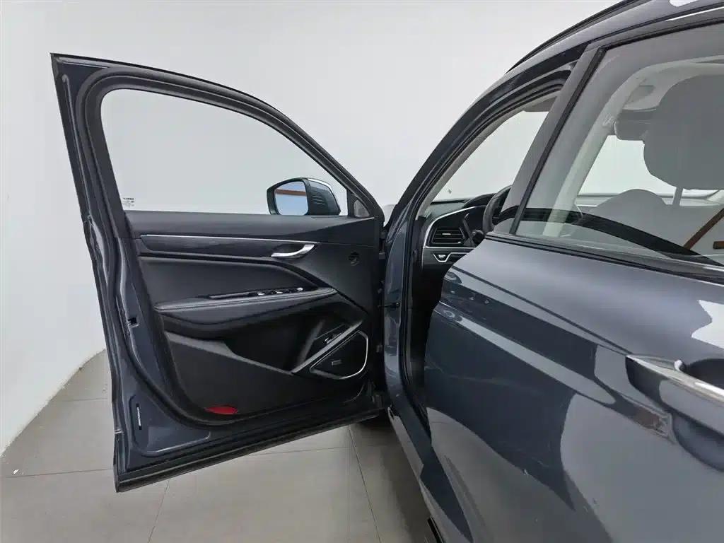 Geely Xingyue 2020 350T Phantom Knight Edition AWD — миниатюра 8