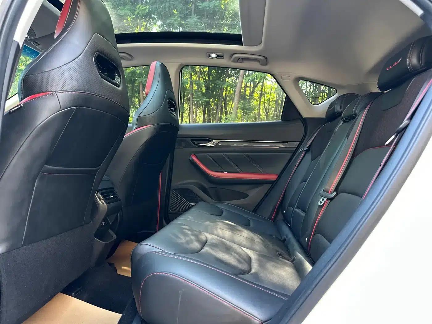 Geely Emgrand S 2021 1.4T CVT Luxury Edition — миниатюра 9