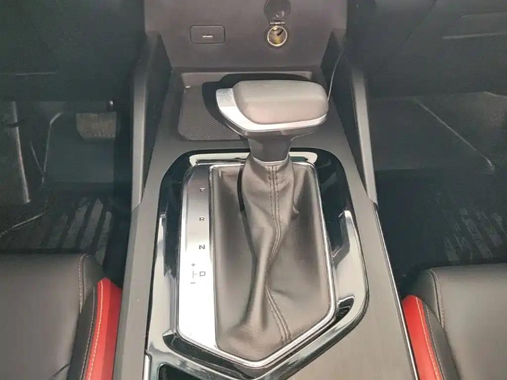 Geely Emgrand S 2021 1.4T CVT Luxury Edition — миниатюра 14